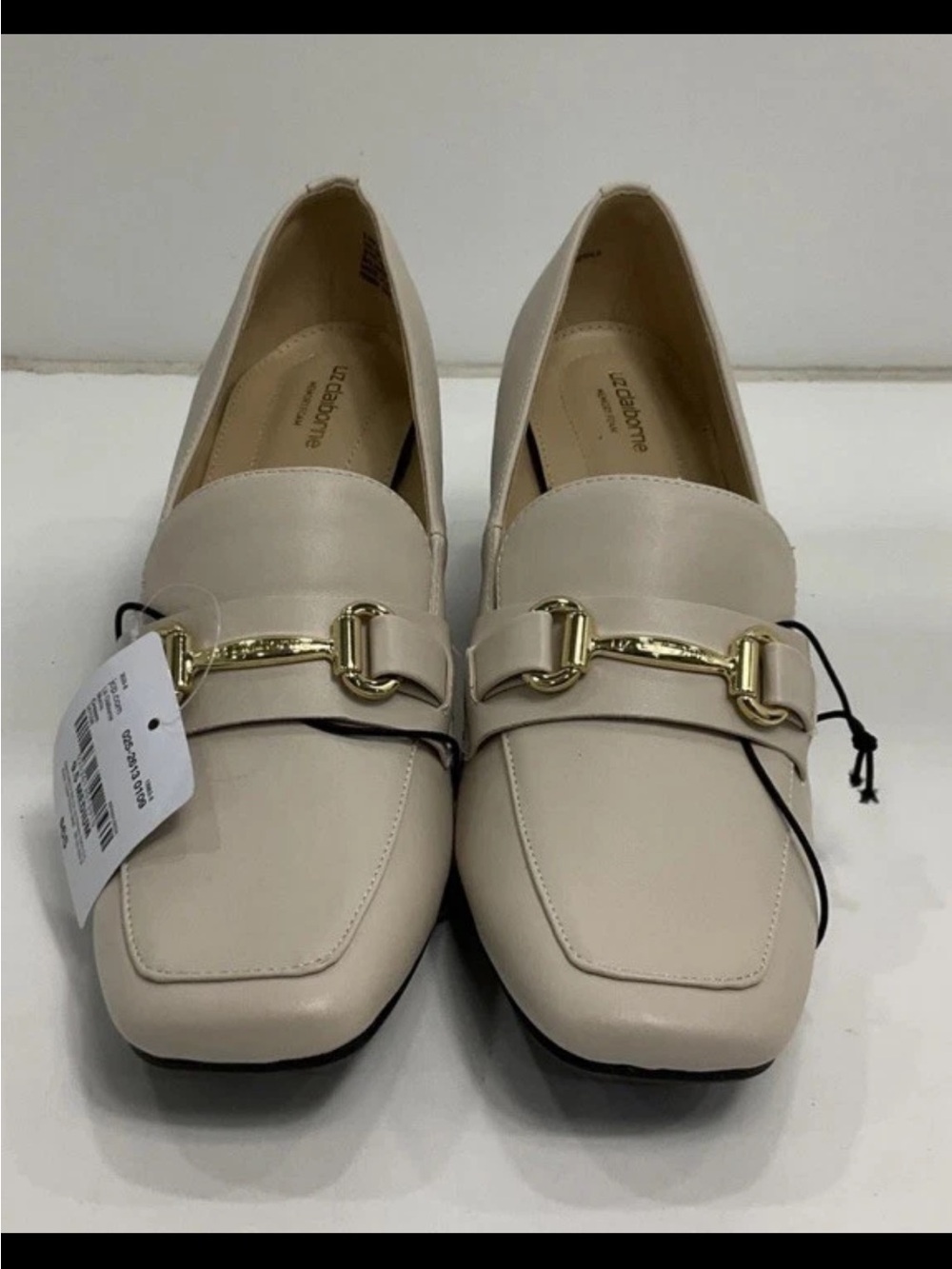 Liz Claiborne Cream Leather Loafers with Gold Bit